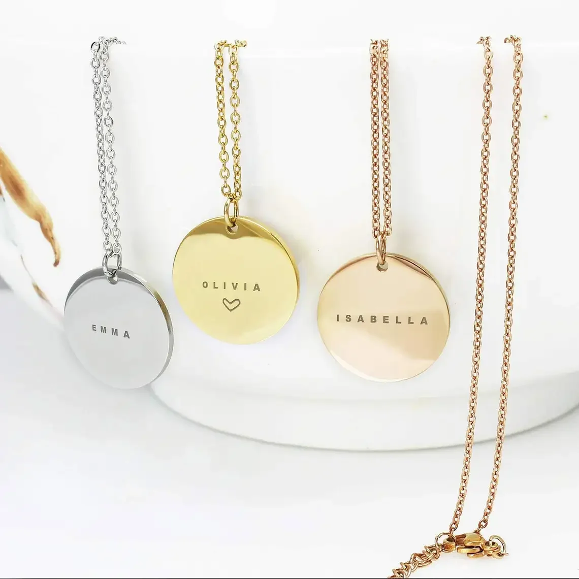 Birth Flower Necklace - Nomi incisi personalizzati Data Collana con